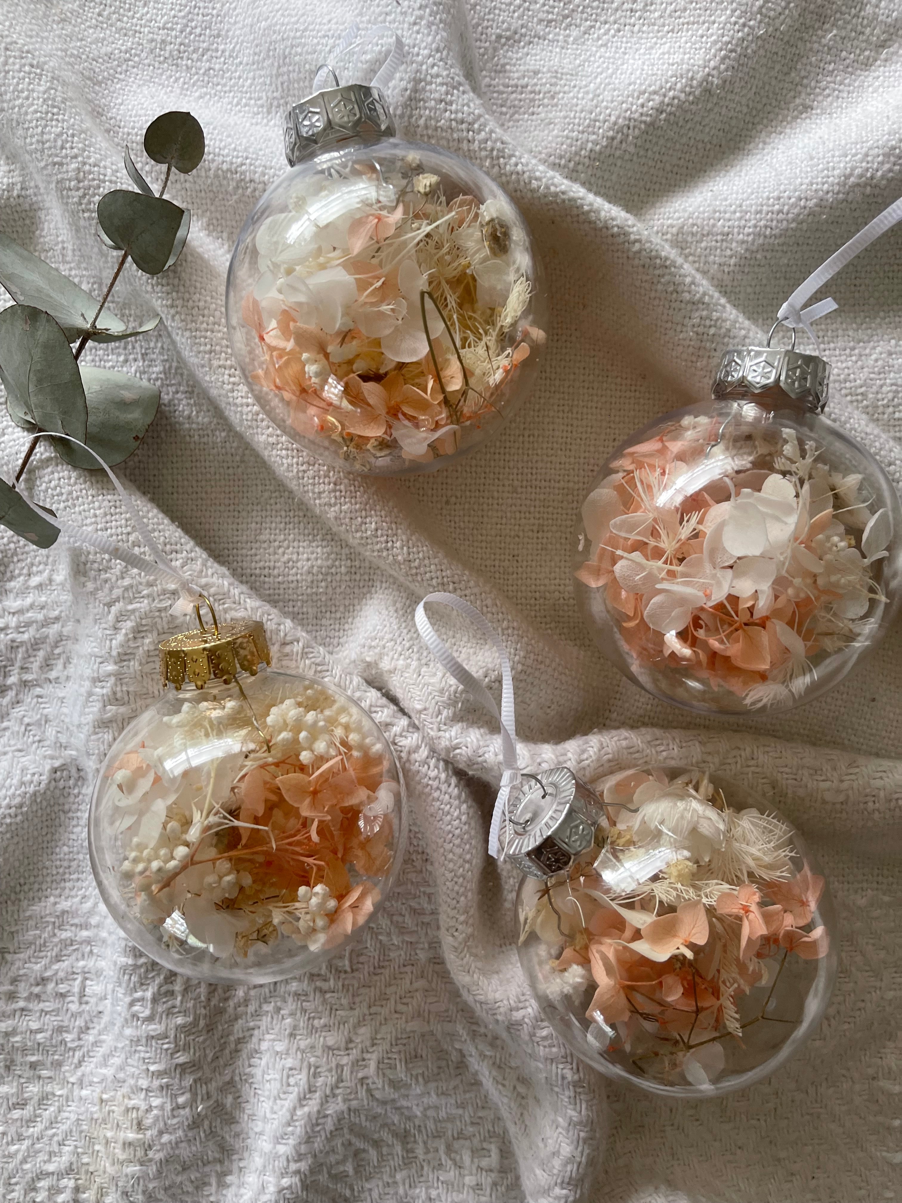 Christmas floral baubles 8CM set of 4 - Peach.