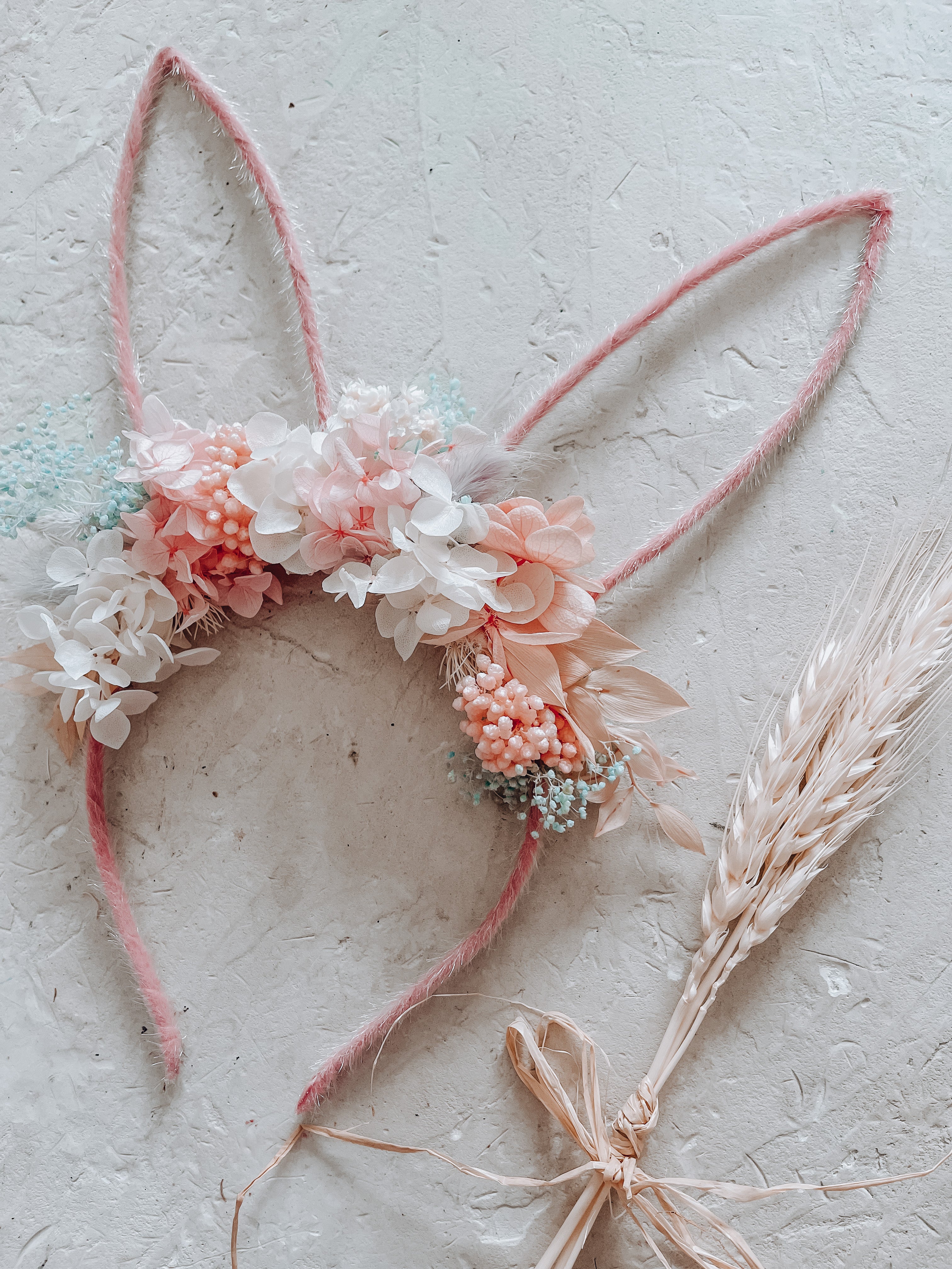 Everlasting bunny crown - PINK wire ears
