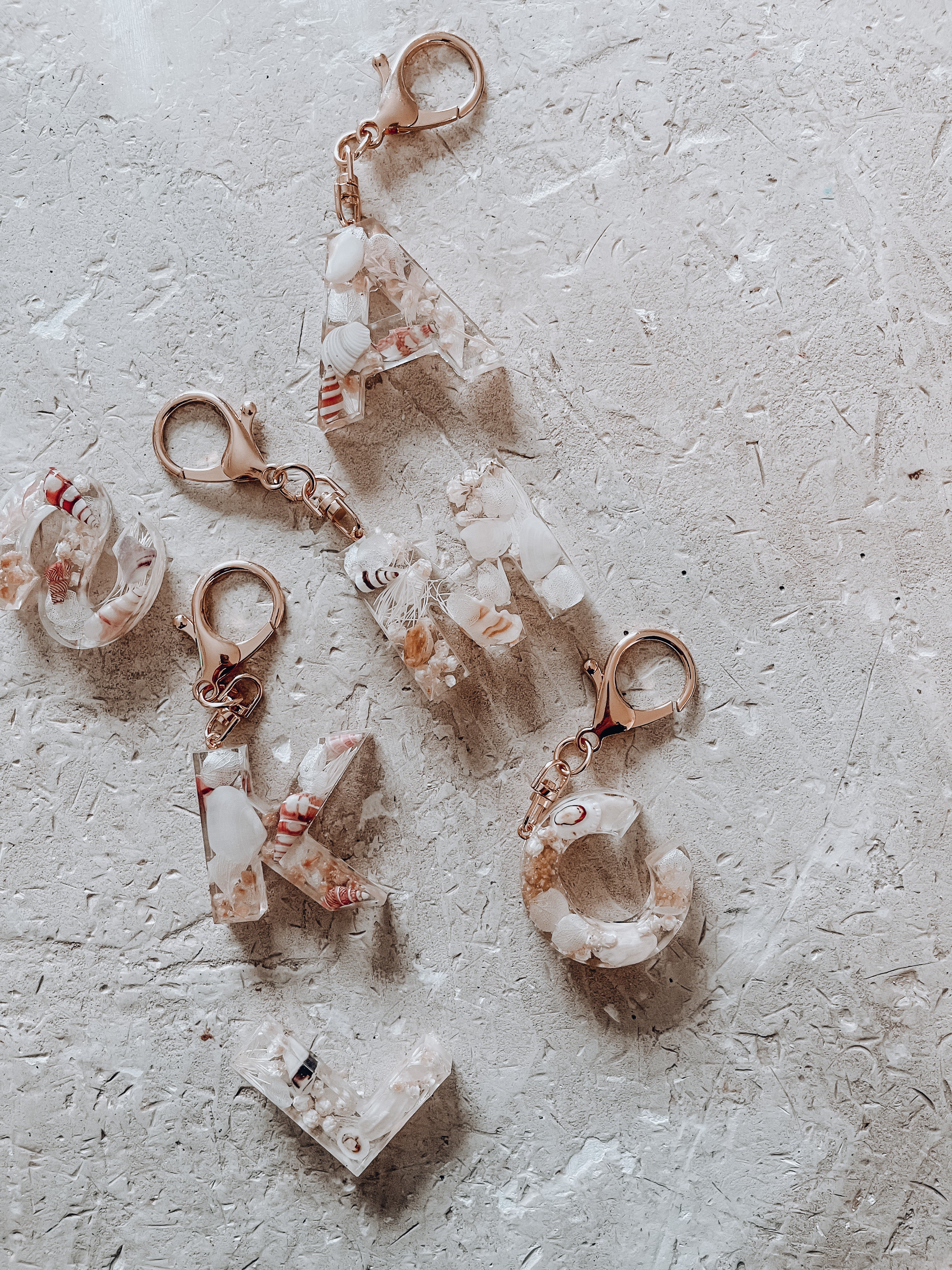 Dried Flower & shell Resin Key rings.