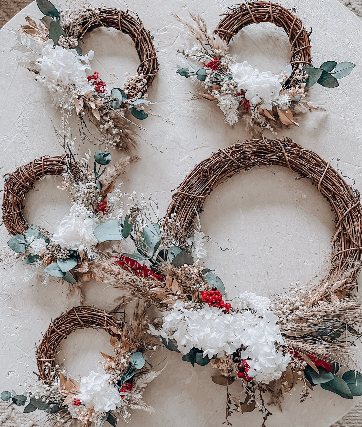 Everlasting floral wreath - Traditional Christmas Berry.